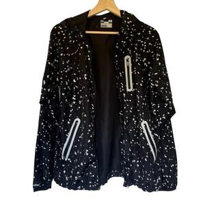 Under Armour semi-fitted‎ all season gear women's size L bomber jacket black